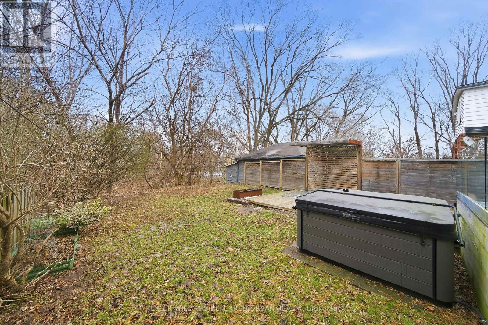 22 Daniels Street, Toronto, ON - Outdoor