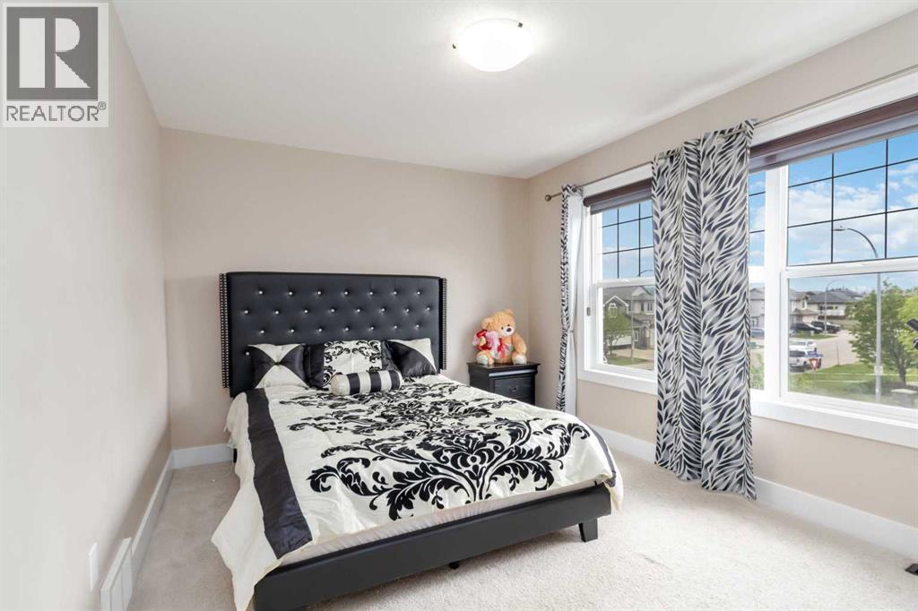 110 Merganser Crescent, Fort Mcmurray, AB - Indoor Photo Showing Bedroom