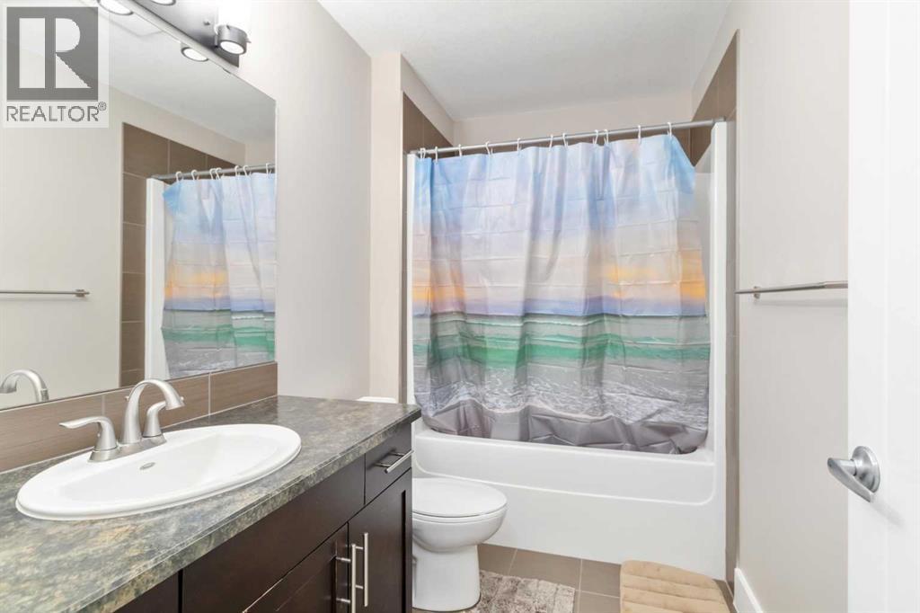 110 Merganser Crescent, Fort Mcmurray, AB - Indoor Photo Showing Bathroom