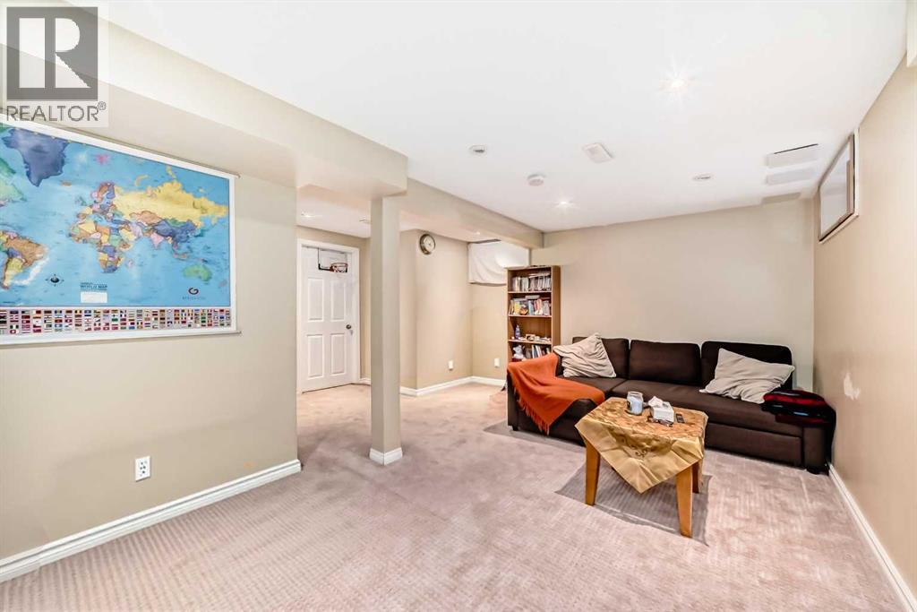 Basement rec room - 562 Strathcona Drive Sw, Calgary, AB - Indoor