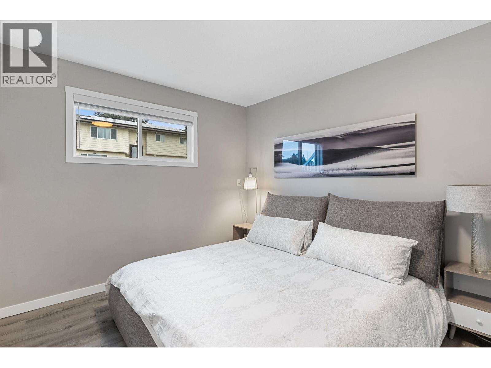 Suite Bedroom - 2913 Prospect Drive, Vernon, BC - Indoor Photo Showing Bedroom