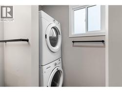 Suite Laundry -