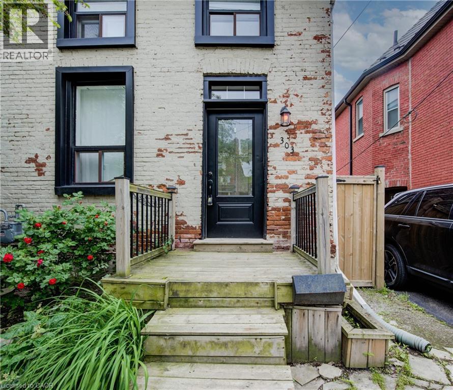 303 Hunter Street W, Hamilton, ON - Outdoor