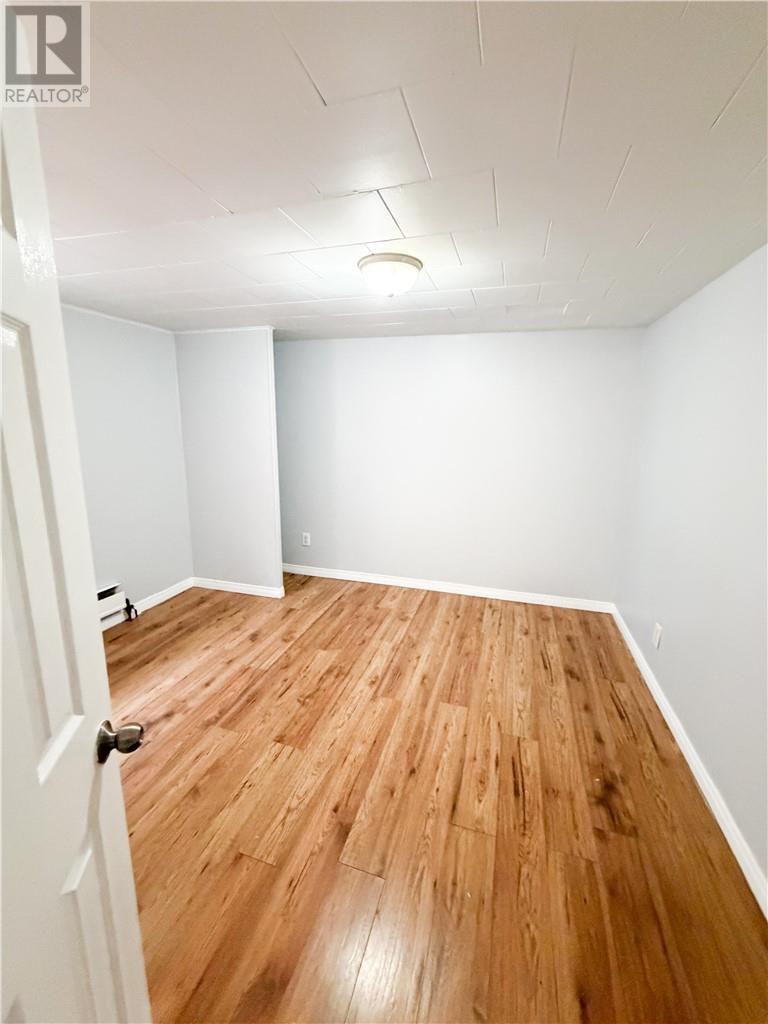 381 Bessie Avenue, Sudbury, ON - Indoor Photo Showing Other Room
