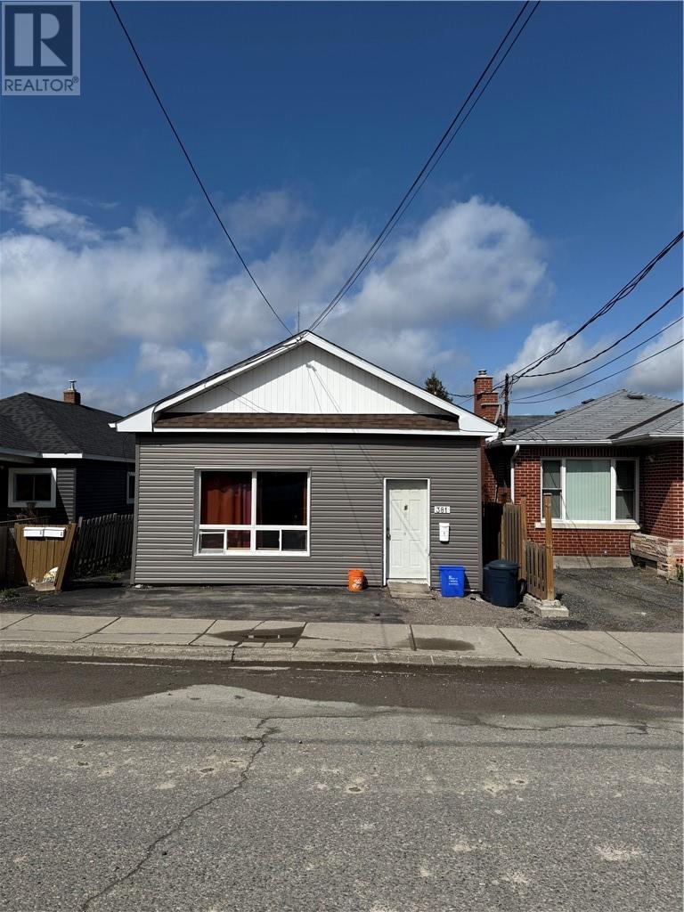 381 Bessie Avenue, Sudbury, ON - Outdoor