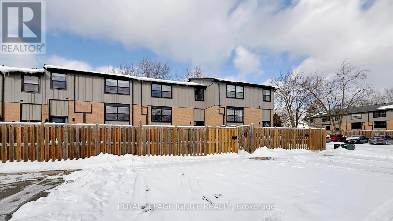 10 - 105 Andover Drive, London South, ON - Outdoor