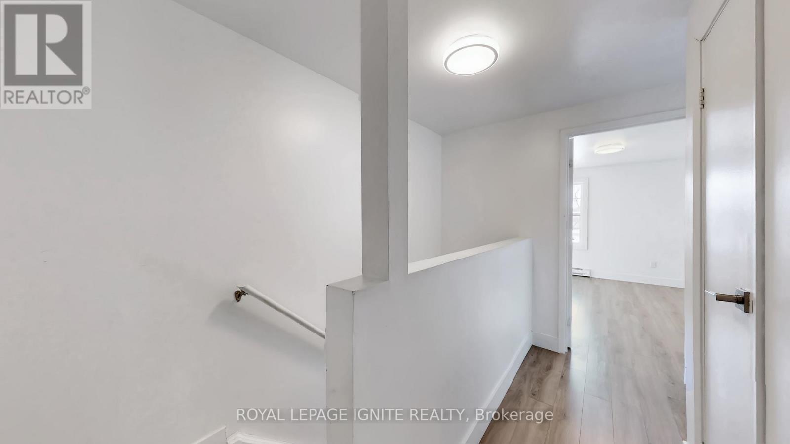 10 - 105 Andover Drive, London South, ON - Indoor Photo Showing Other Room