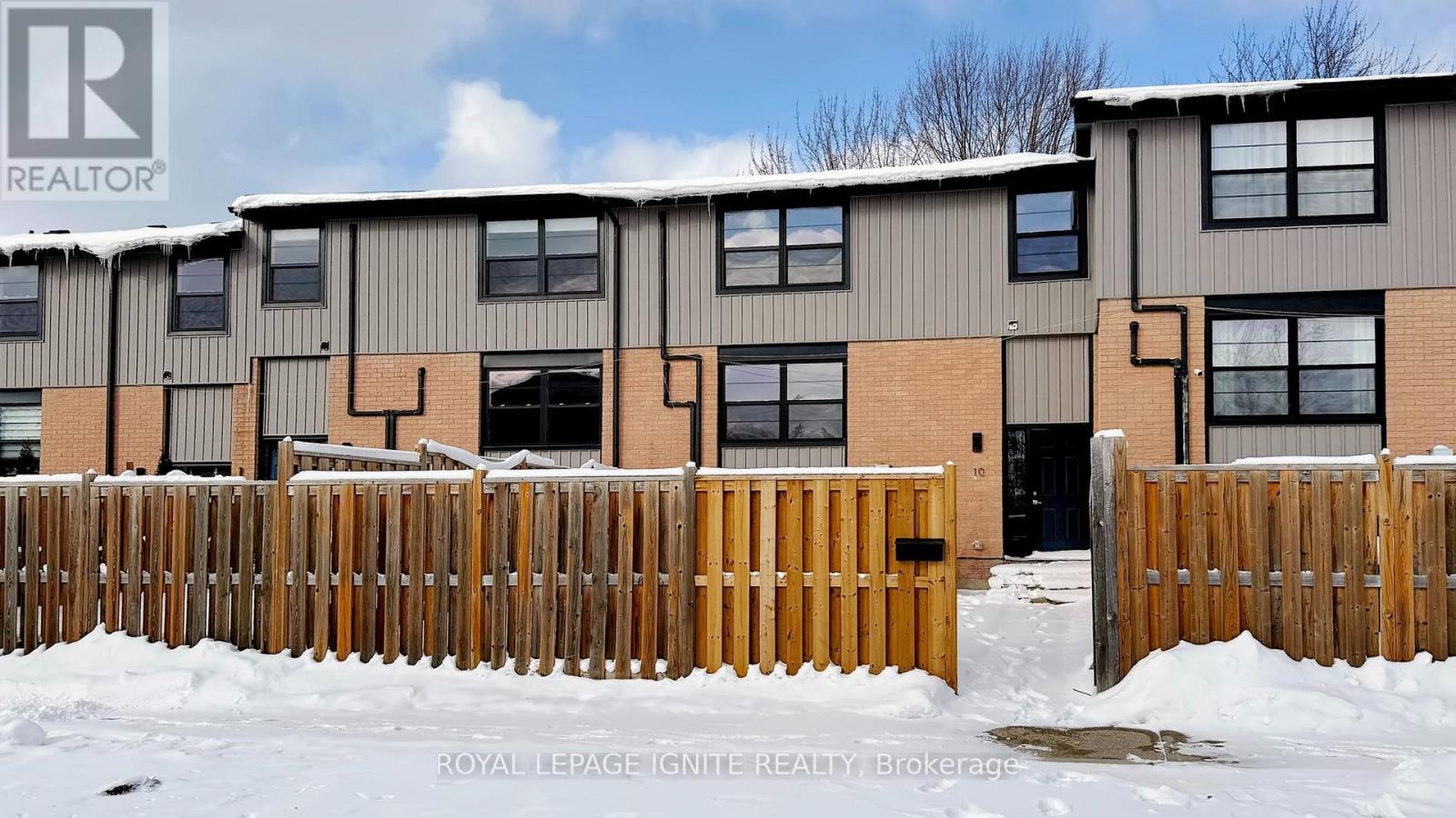 10 - 105 Andover Drive, London South, ON - Outdoor
