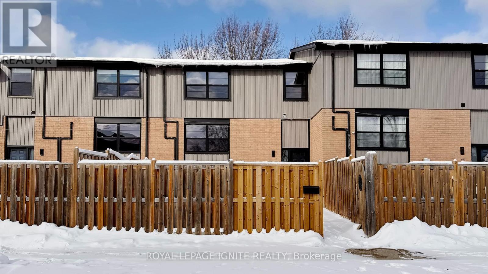 10 - 105 Andover Drive, London South, ON - Outdoor