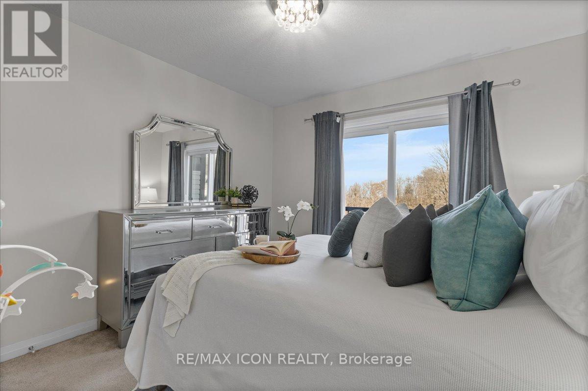 21D - 1989 Ottawa Street S, Kitchener, ON - Indoor Photo Showing Bedroom