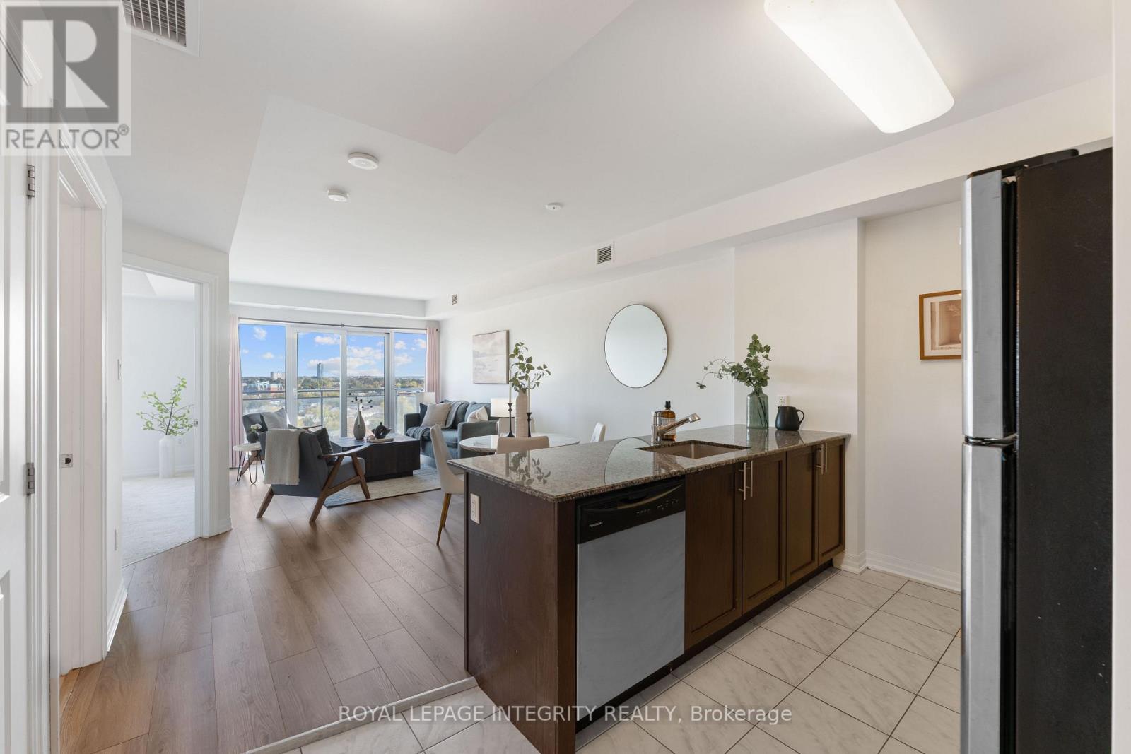 1208 - 90 Landry Street, Ottawa, ON - Indoor Photo Showing Kitchen