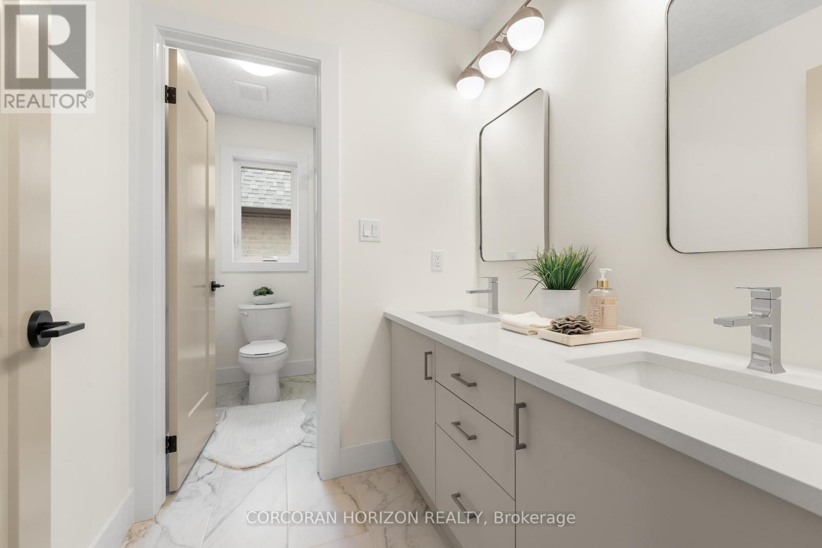83 Dunnigan Drive, Kitchener, ON - Indoor Photo Showing Bathroom