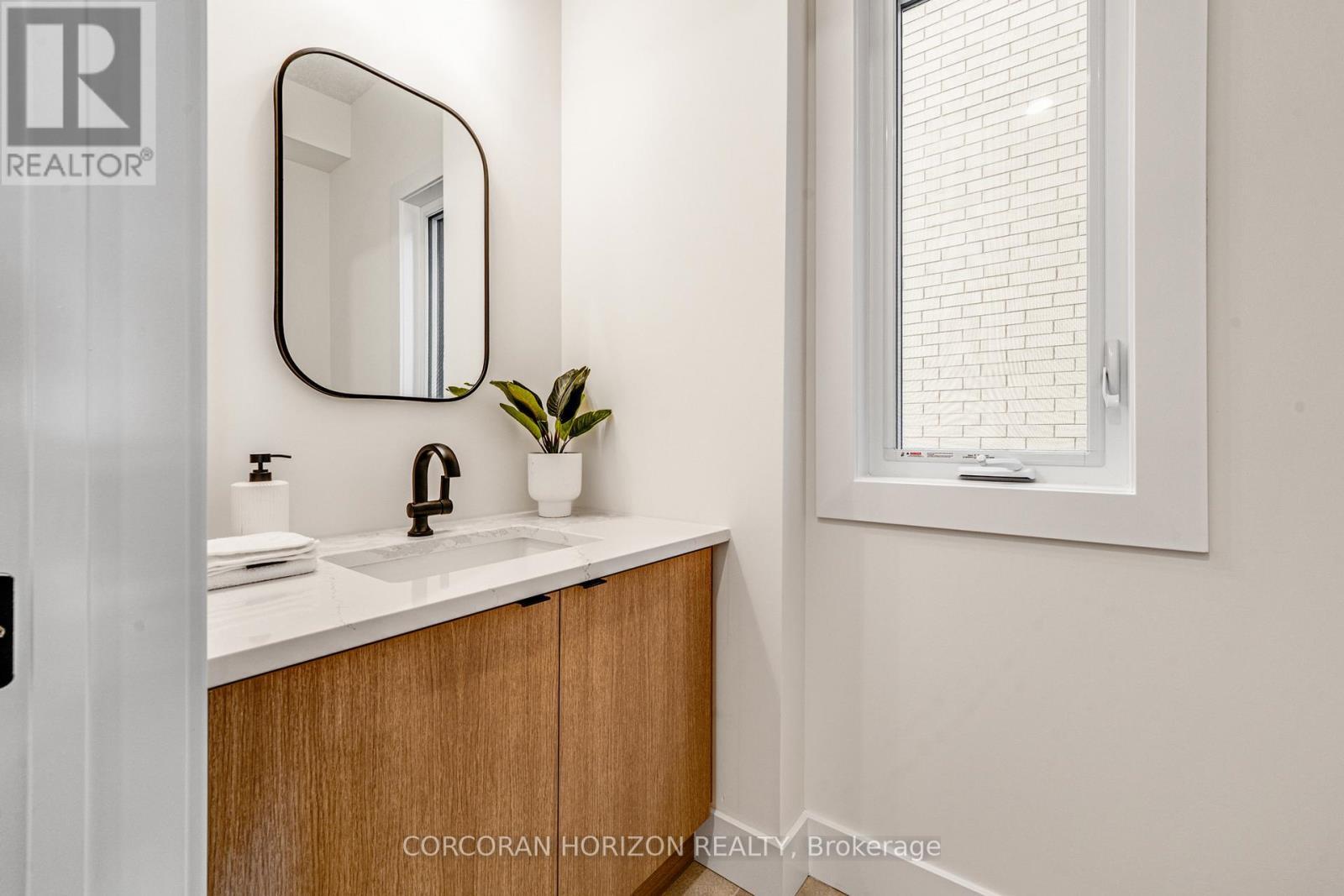 83 Dunnigan Drive, Kitchener, ON - Indoor Photo Showing Bathroom