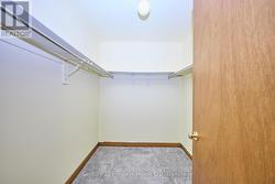 Walk in closet -