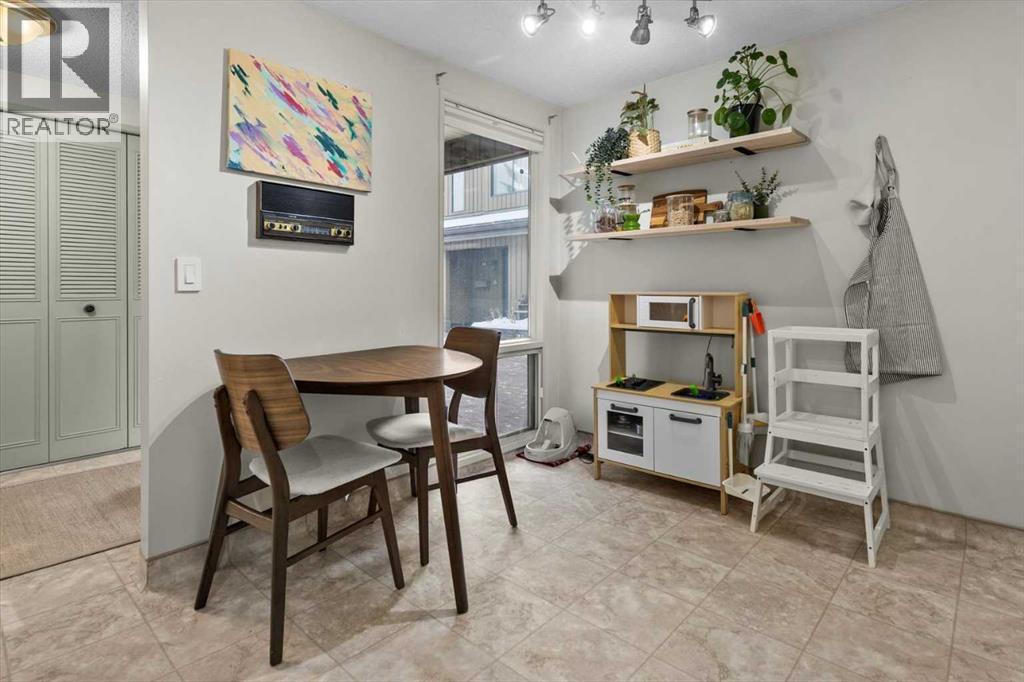 505, 3131 63 Avenue Sw, Calgary, AB - Indoor Photo Showing Dining Room