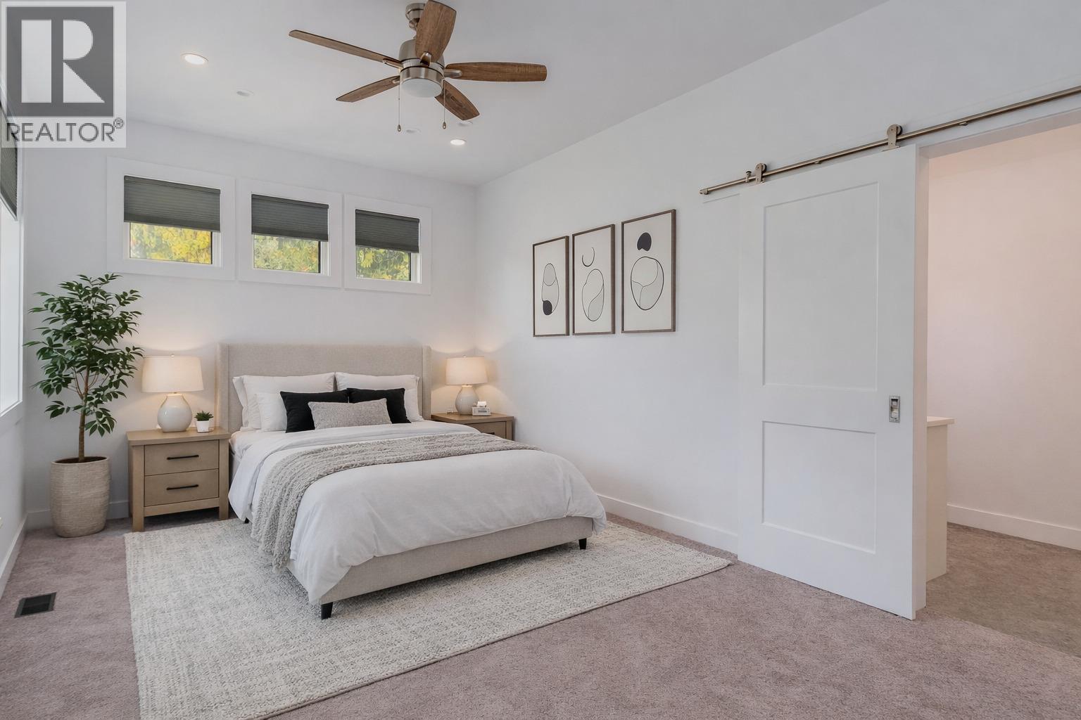 2690 Monte Christo Street, Rossland, BC - Indoor Photo Showing Bedroom