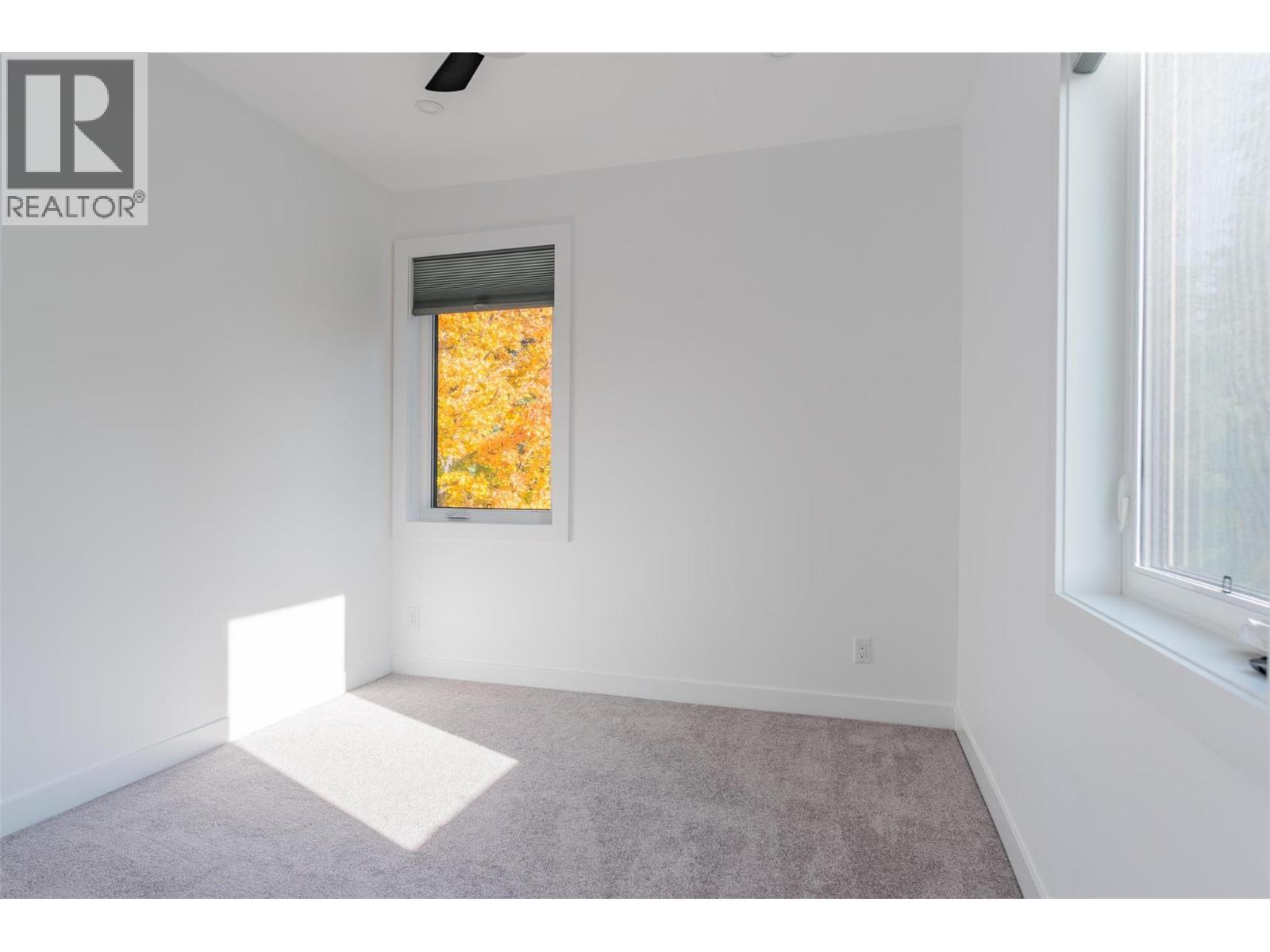 2690 Monte Christo Street, Rossland, BC - Indoor Photo Showing Other Room