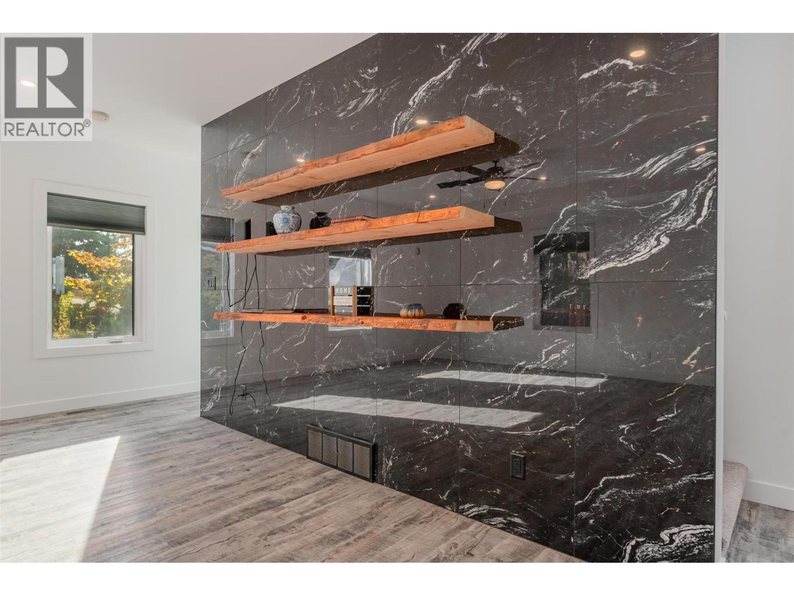 2690 Monte Christo Street, Rossland, BC -