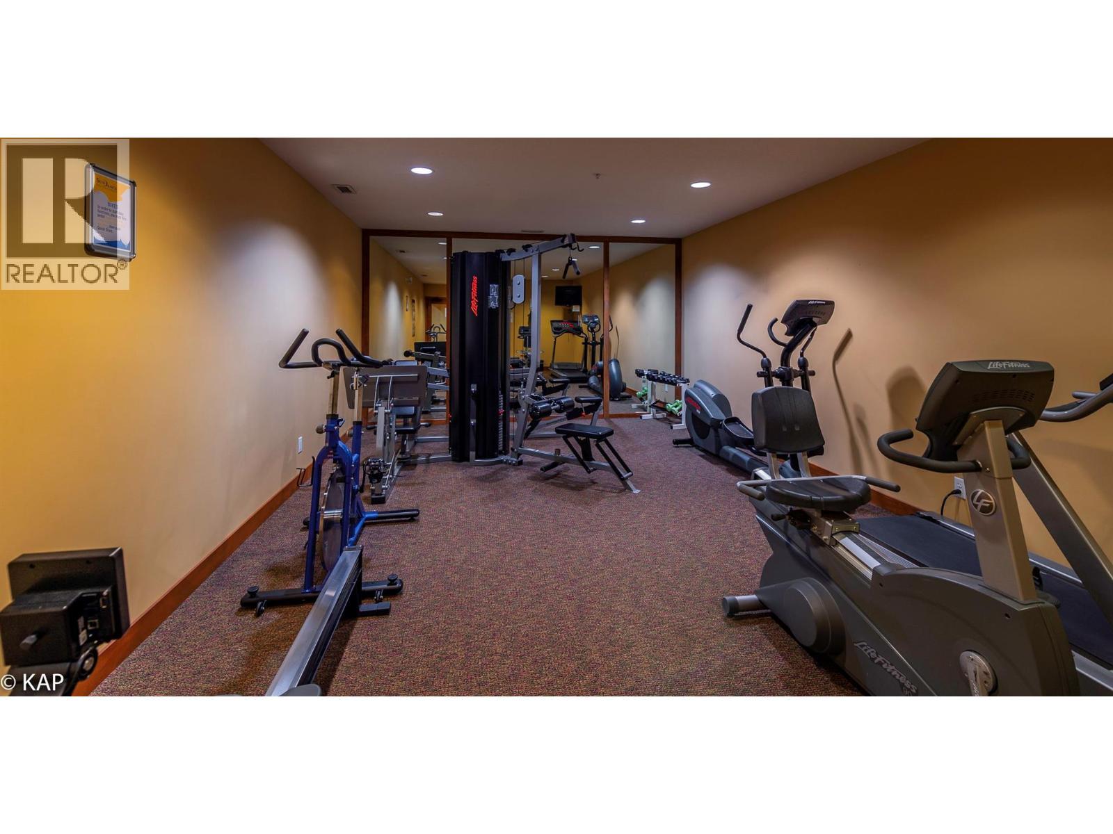 255 Feathertop Way Unit# 222, Big White, BC - Indoor Photo Showing Gym Room