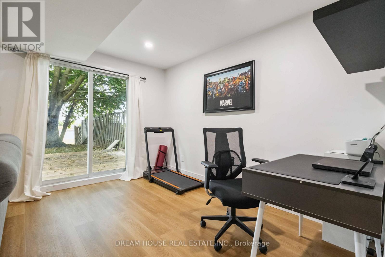 1430 Palmetto Drive, Oshawa, ON - Indoor