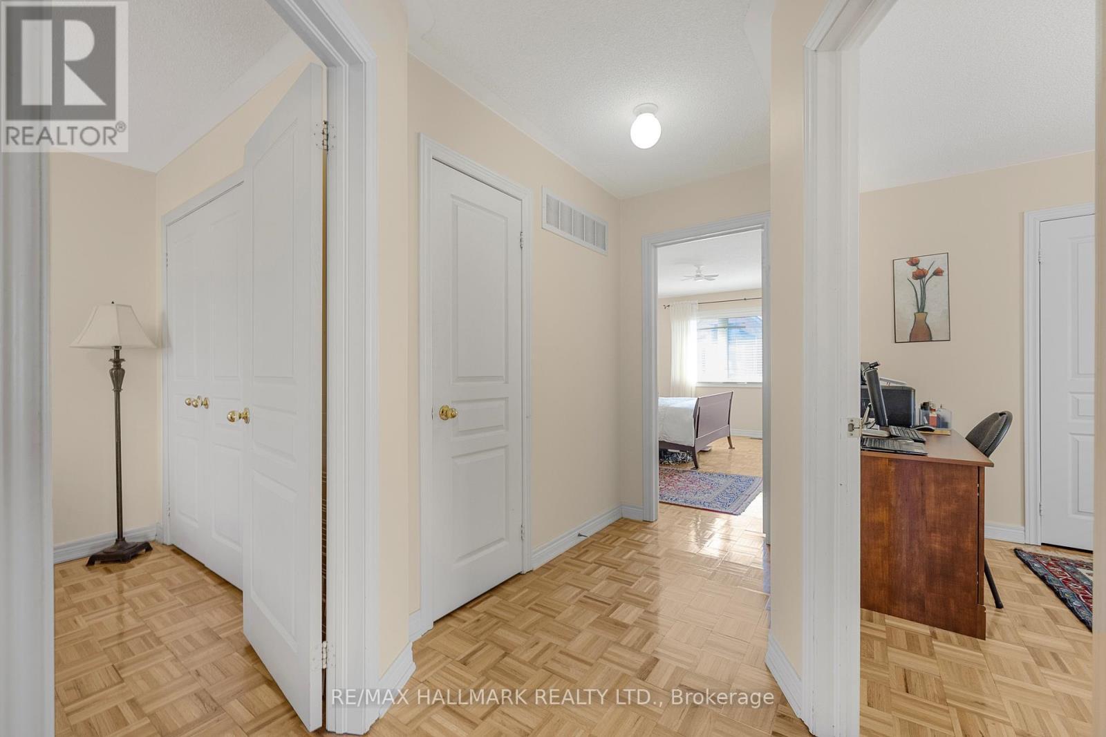 60 Cider Crescent, Richmond Hill, ON - Indoor Photo Showing Other Room