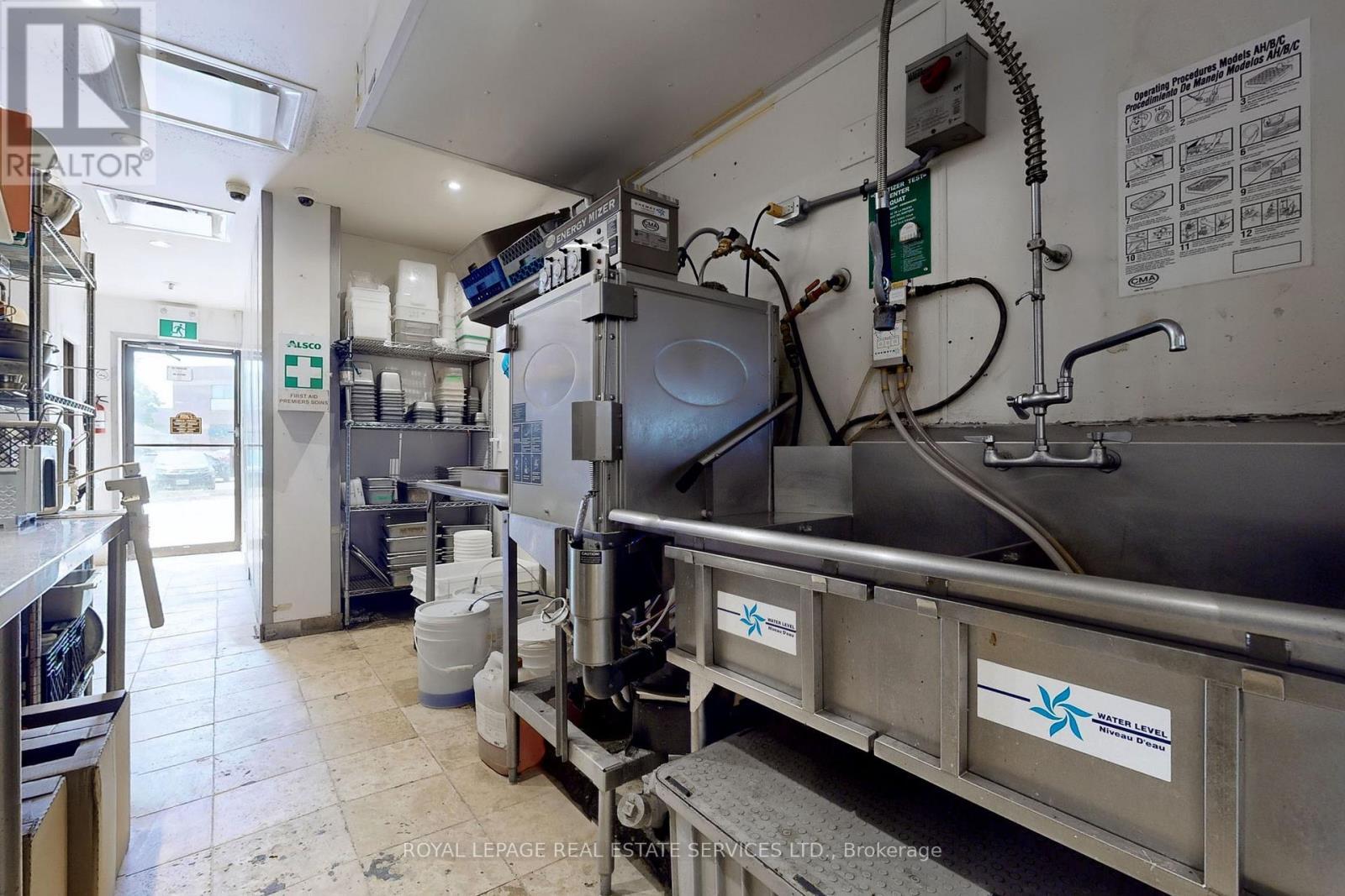 22 Ontario Street, Milton, ON