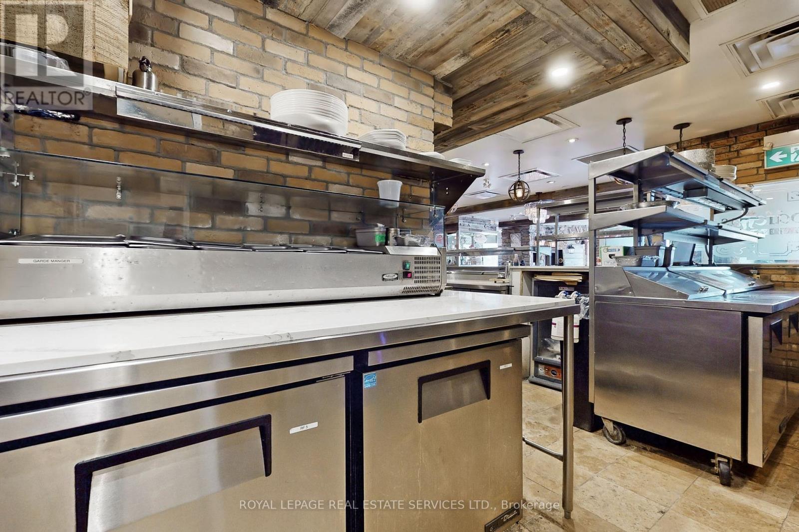 22 Ontario Street, Milton, ON