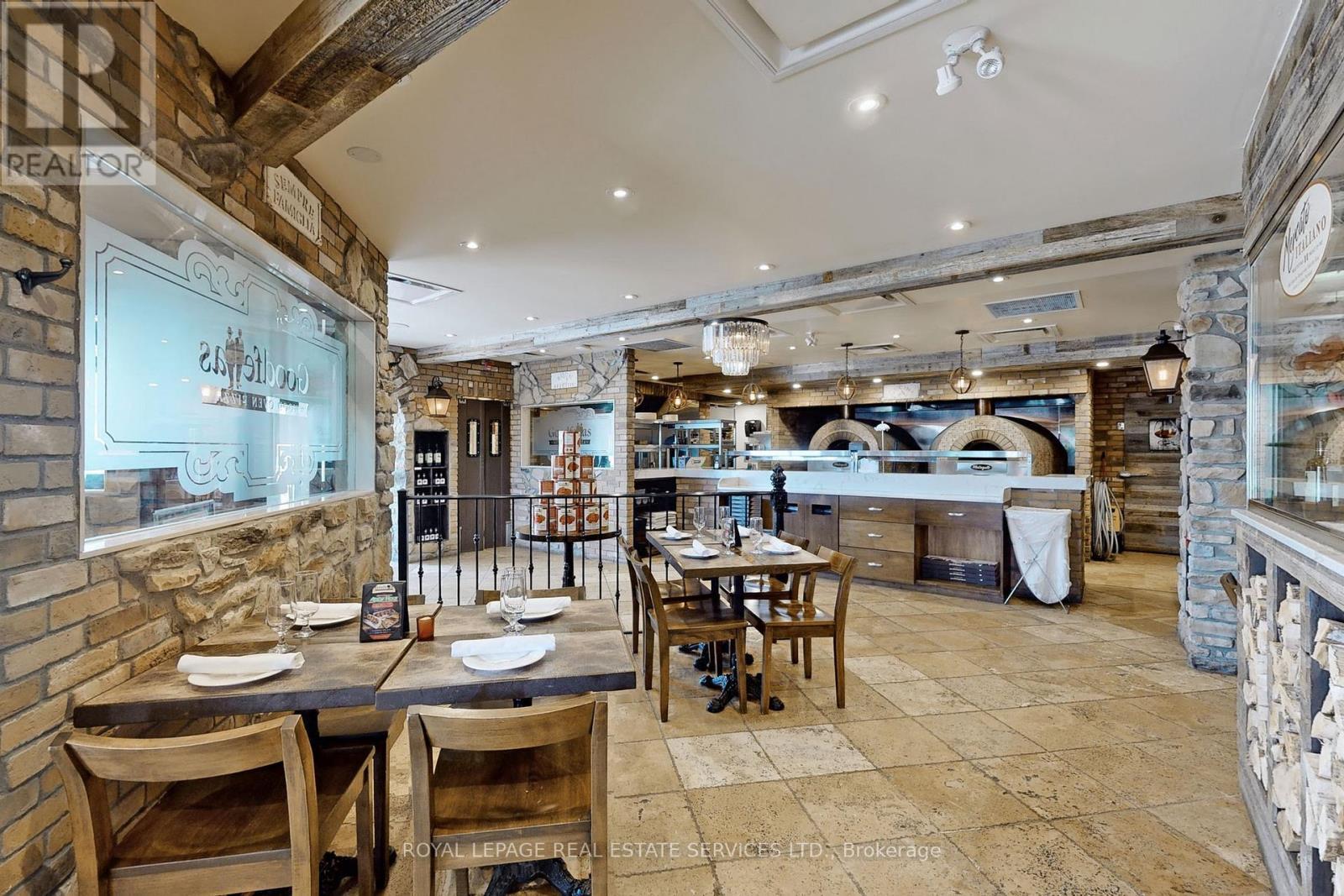 22 Ontario Street, Milton, ON