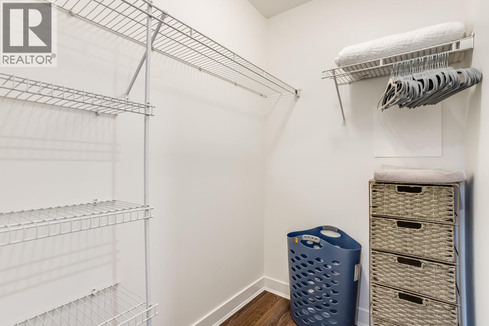 1099 Sunset Drive Unit# 123, Kelowna, BC - Indoor With Storage