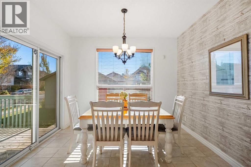345 Prestwick Terrace Se, Calgary, AB - Indoor Photo Showing Dining Room
