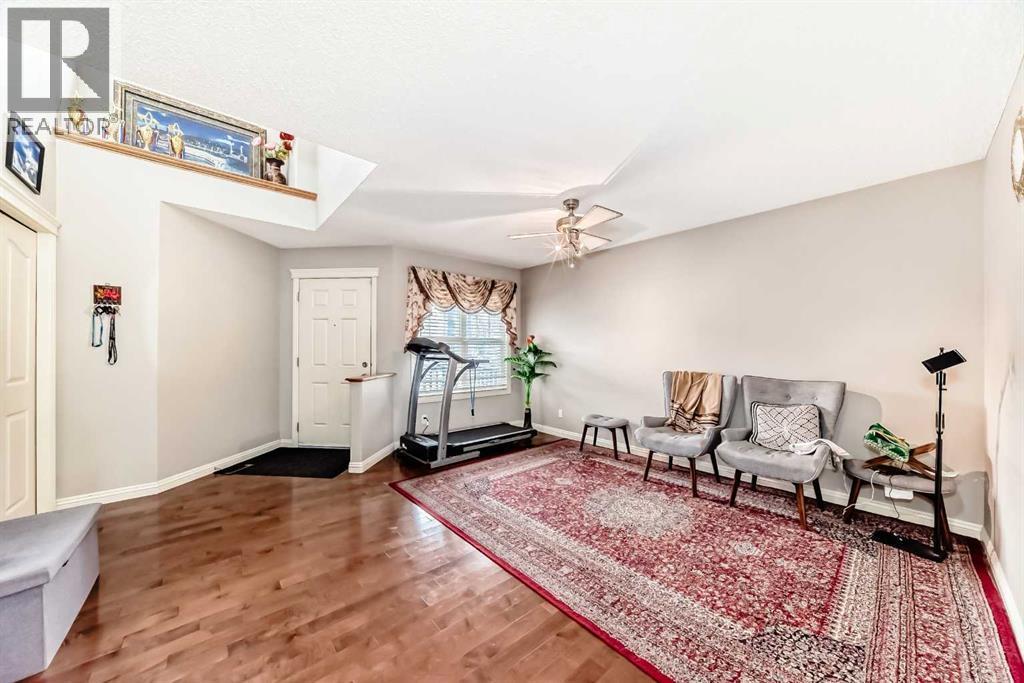 2468 Kingsland View Se, Airdrie, AB - Indoor Photo Showing Other Room