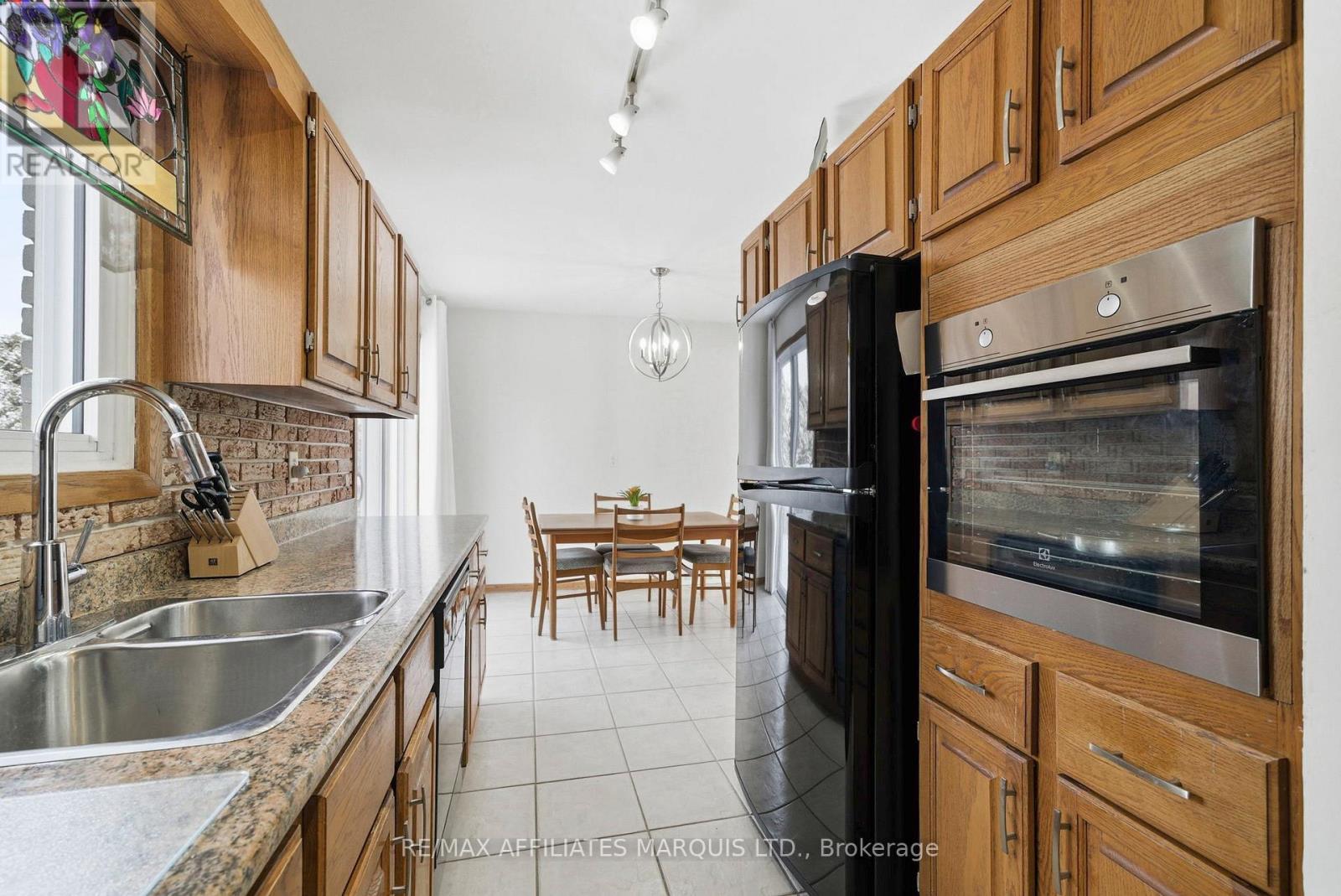 1340 Marc Street, Cornwall, ON - Indoor Photo Showing Kitchen With Double Sink