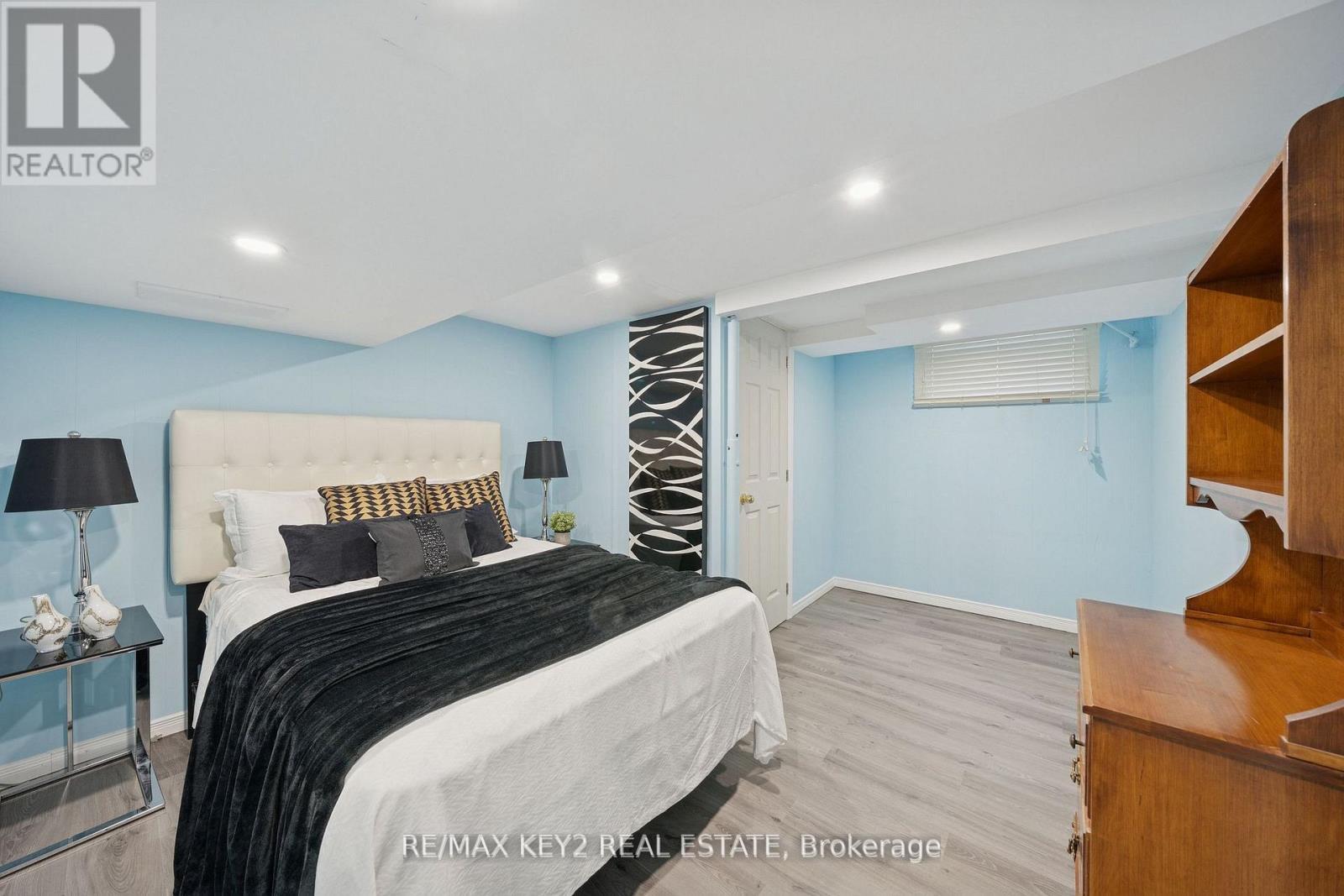 172 Allanford Road, Toronto, ON - Indoor Photo Showing Bedroom