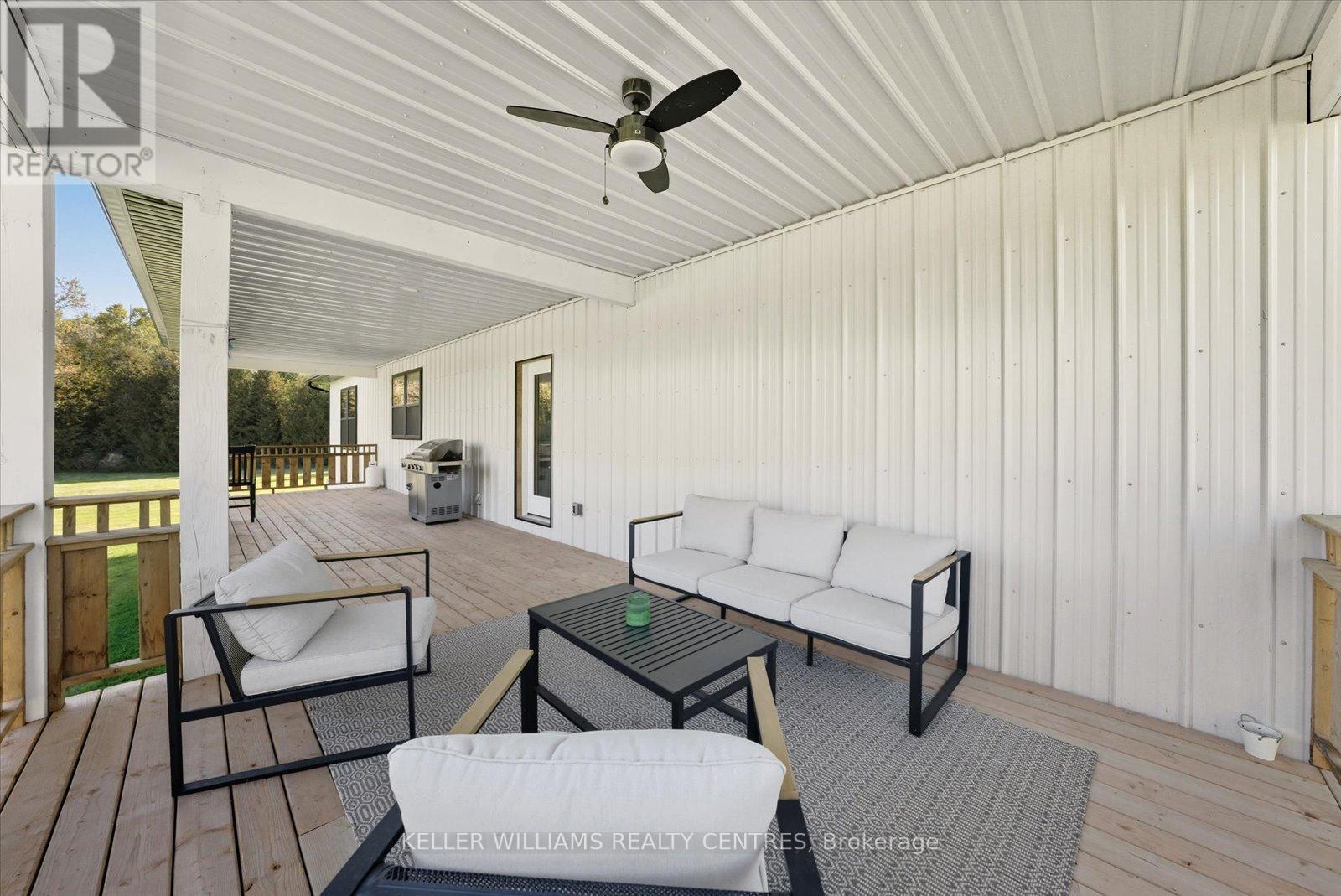 11601 Concession 3 Road, Uxbridge, ON - Outdoor With Deck Patio Veranda With Exterior