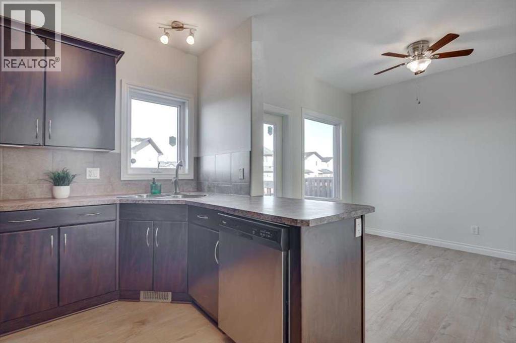 97 Piper Close, Blackfalds, AB - Indoor Photo Showing Other Room