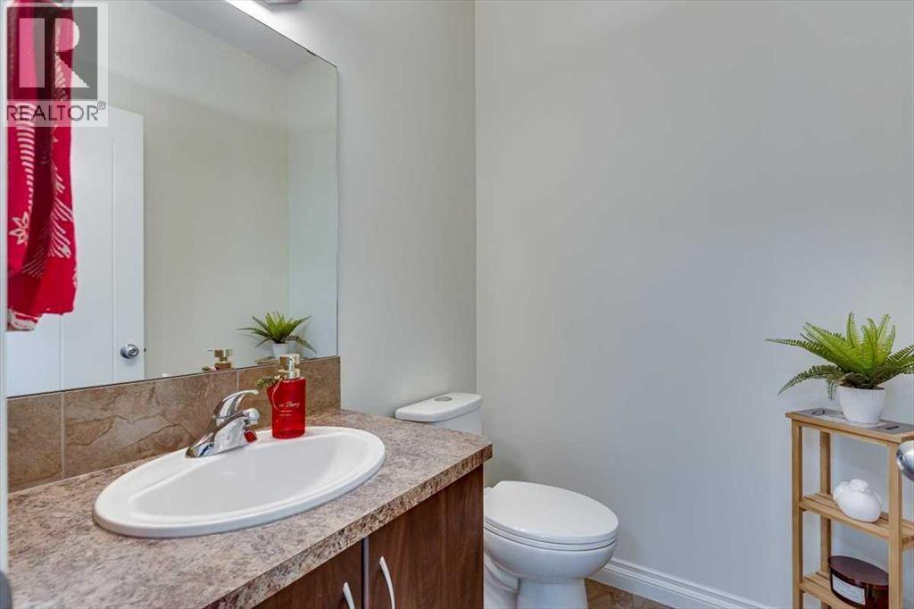 97 Piper Close, Blackfalds, AB - Indoor Photo Showing Bathroom