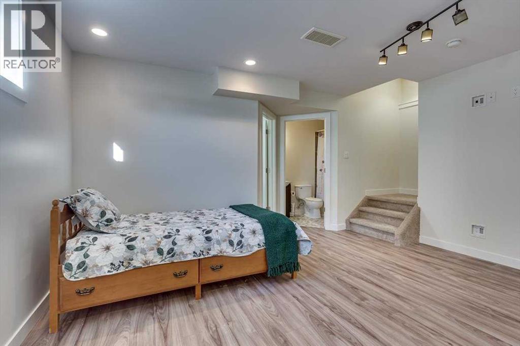 97 Piper Close, Blackfalds, AB - Indoor Photo Showing Bedroom