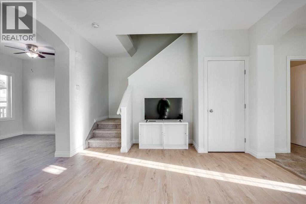 97 Piper Close, Blackfalds, AB - Indoor Photo Showing Other Room