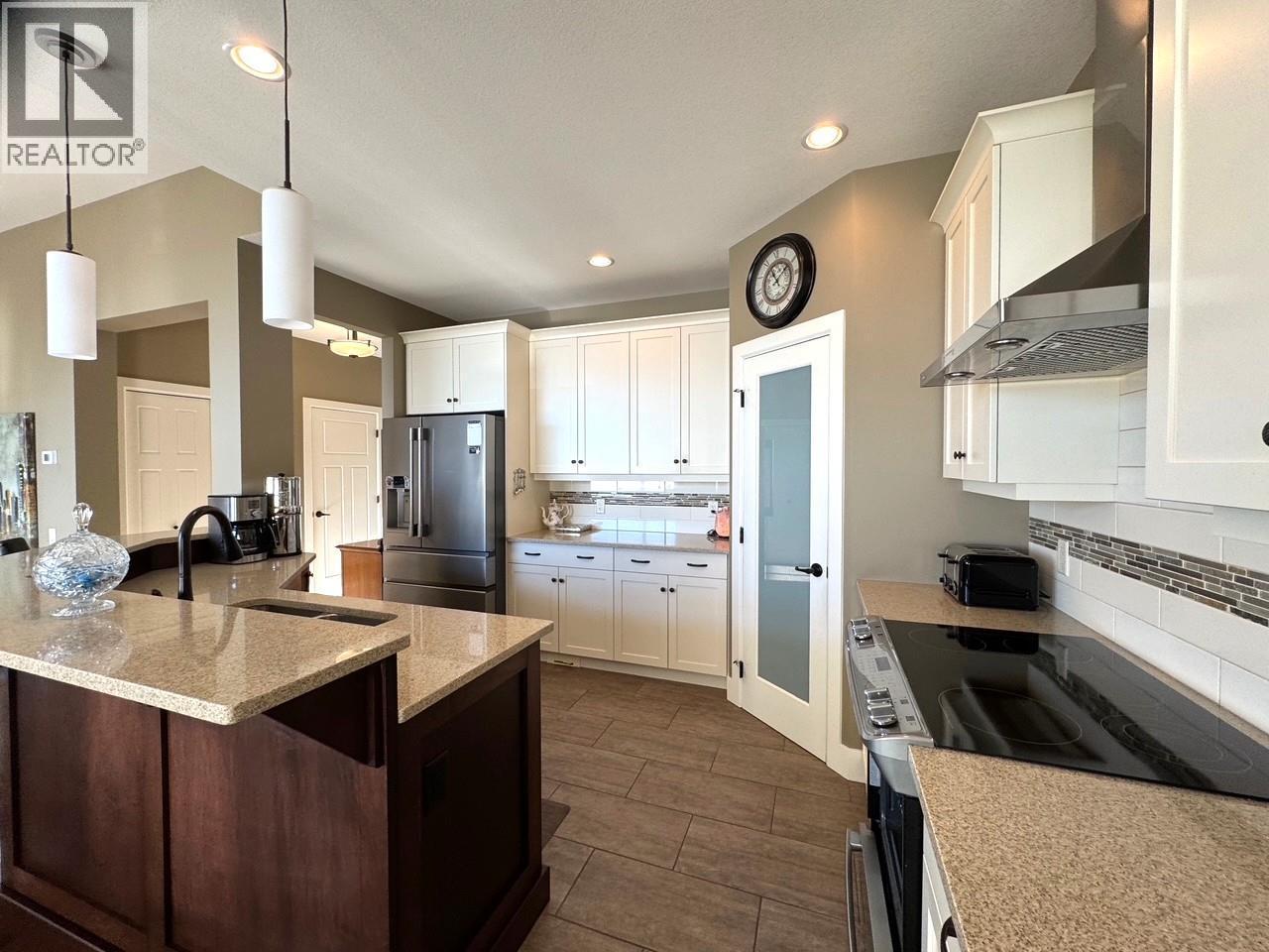 2167 Talavera Place, Westbank, BC - Indoor Photo Showing Kitchen