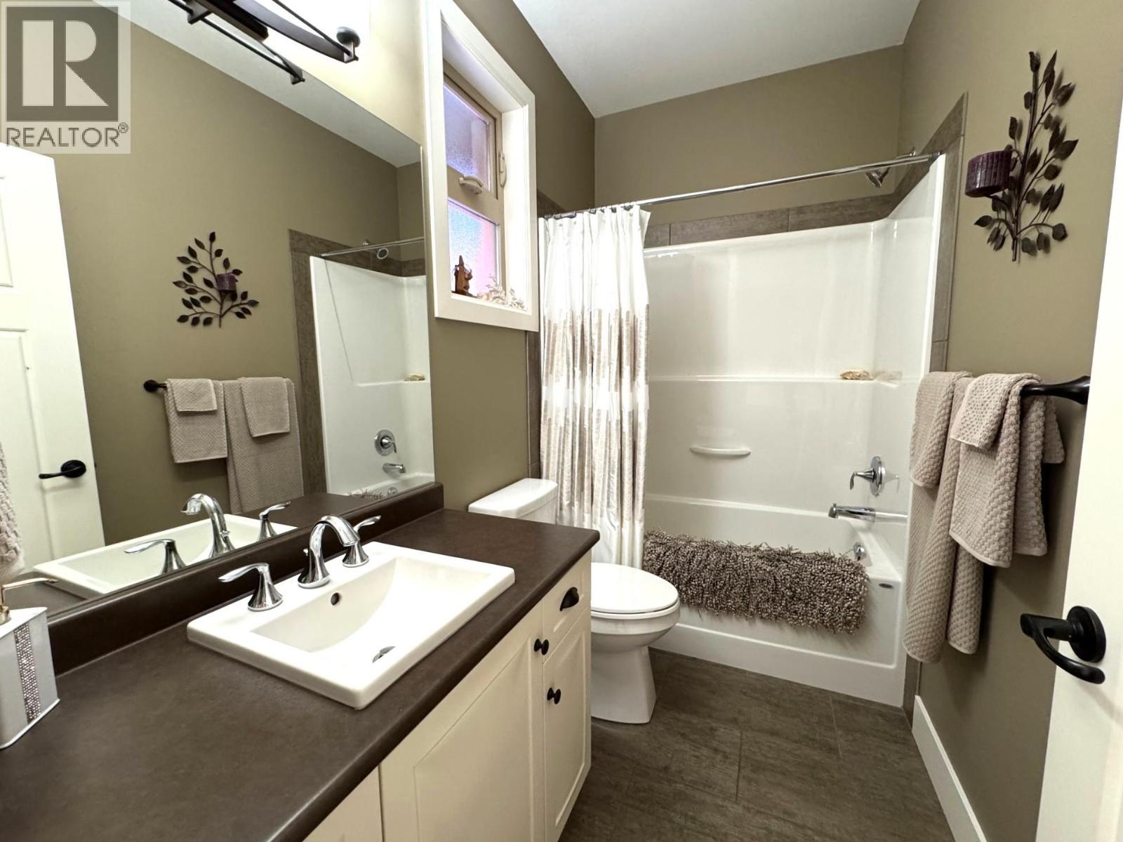 2167 Talavera Place, Westbank, BC - Indoor Photo Showing Bathroom