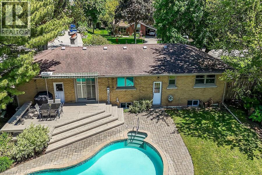 128 Oneida Boulevard, Ancaster, ON - Outdoor With In Ground Pool With Deck Patio Veranda