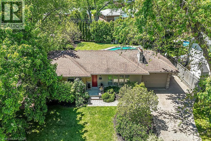 128 Oneida Boulevard, Ancaster, ON - Outdoor