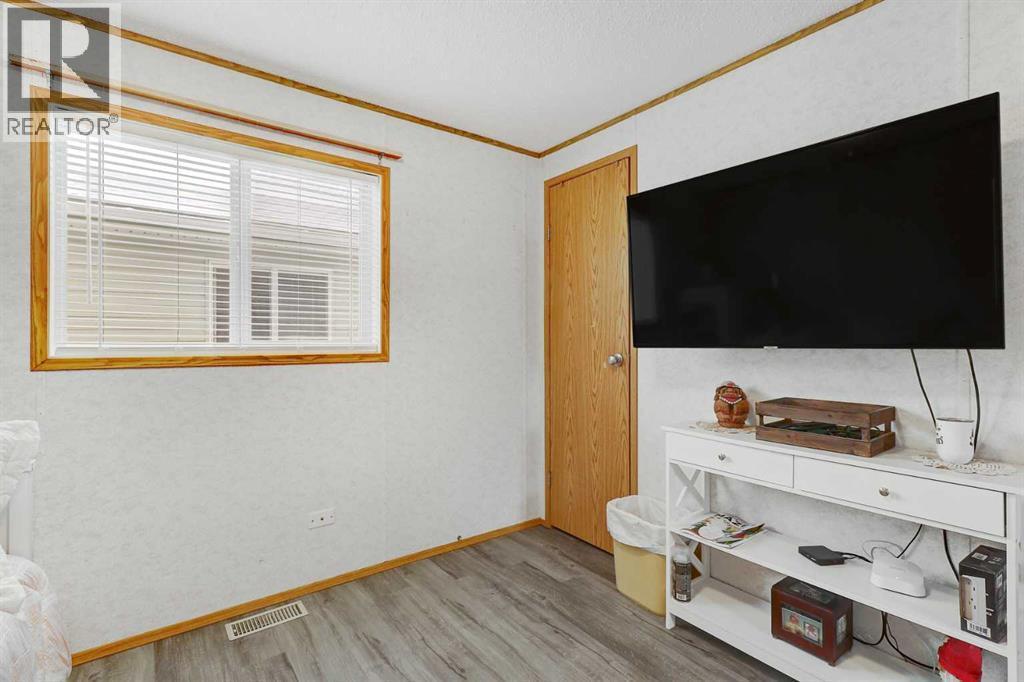 10914 96 Street, Clairmont, AB - Indoor Photo Showing Other Room