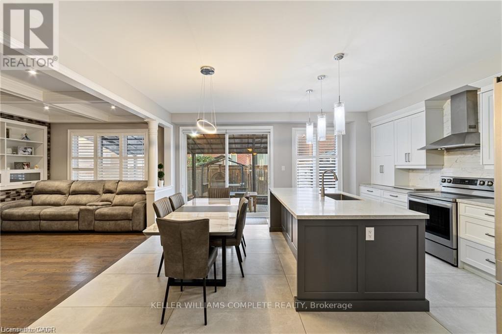 24 Macbean Crescent, Hamilton, ON - Indoor