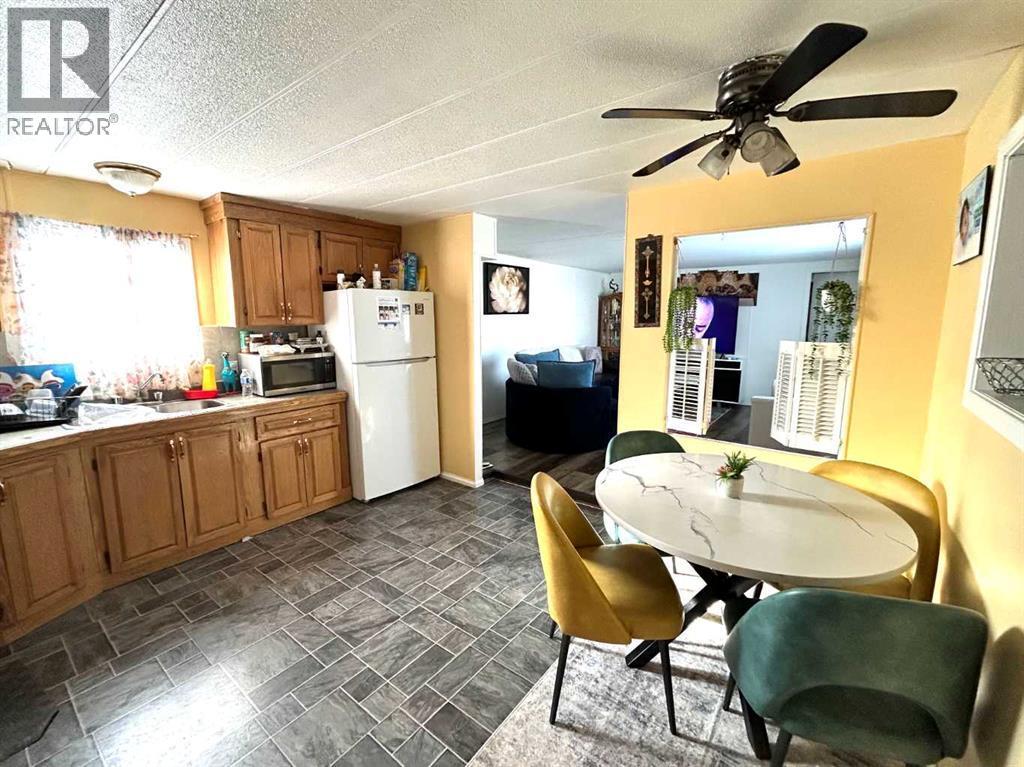 117 Maple Drive W, Brooks, AB