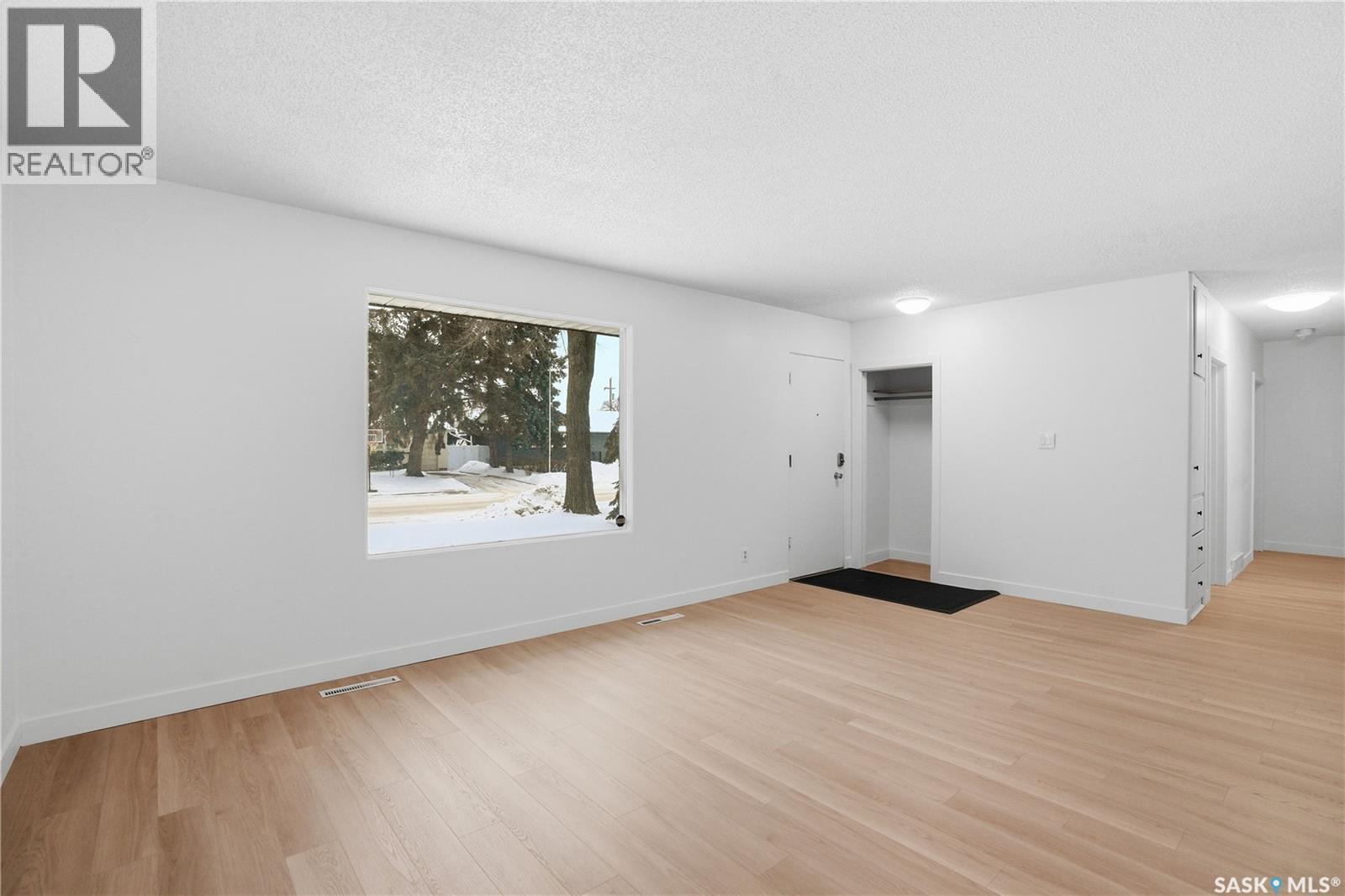 1910 Ewart Avenue, Saskatoon, SK - Indoor Photo Showing Other Room