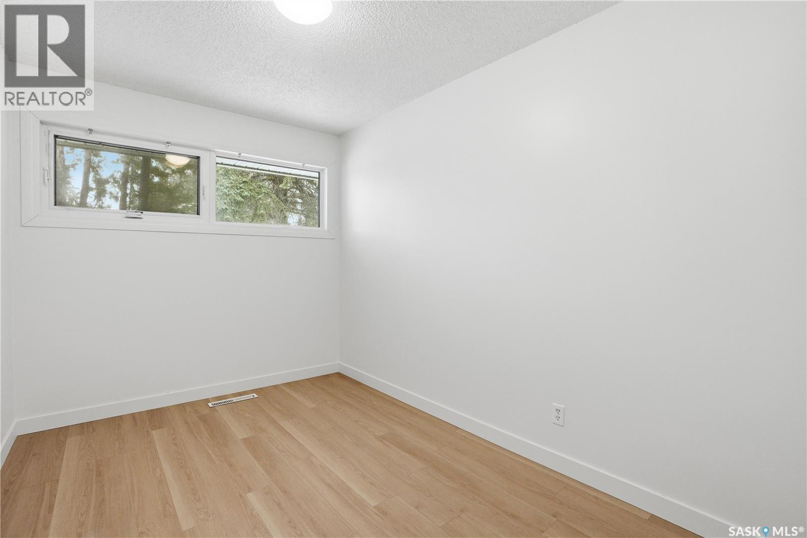 1910 Ewart Avenue, Saskatoon, SK - Indoor Photo Showing Other Room