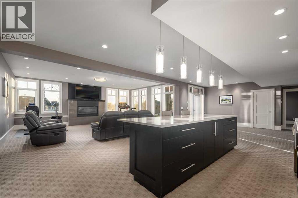 16 Spring Valley Way Sw, Calgary, AB - Indoor Photo Showing Other Room