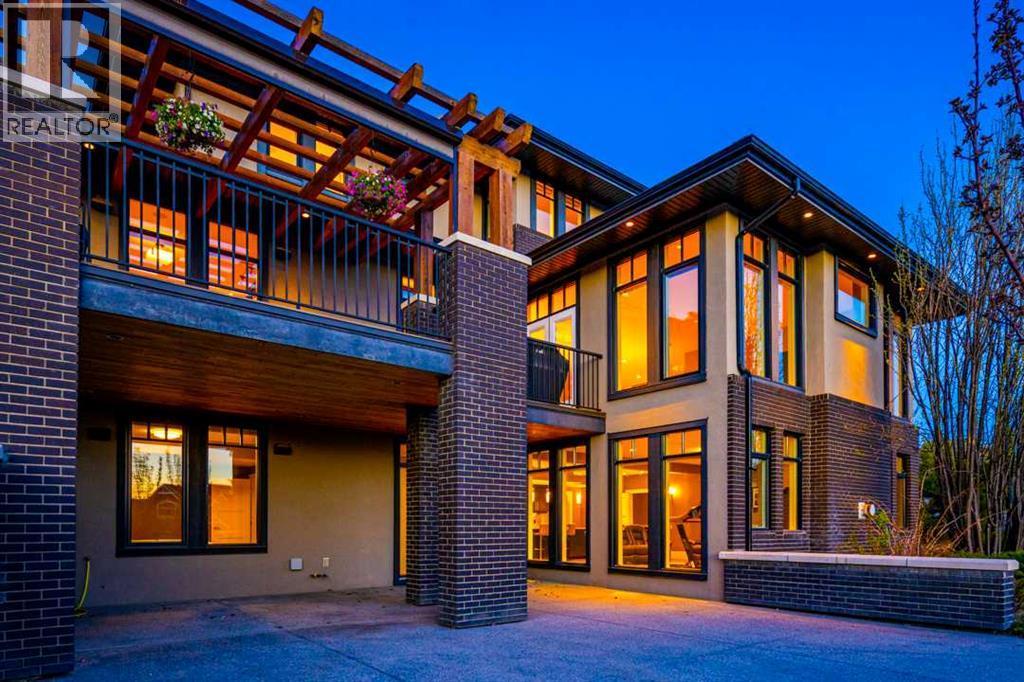 16 Spring Valley Way Sw, Calgary, AB - Outdoor