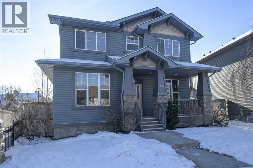 40 Prestwick Manor Se, Calgary, AB - Outdoor With Facade